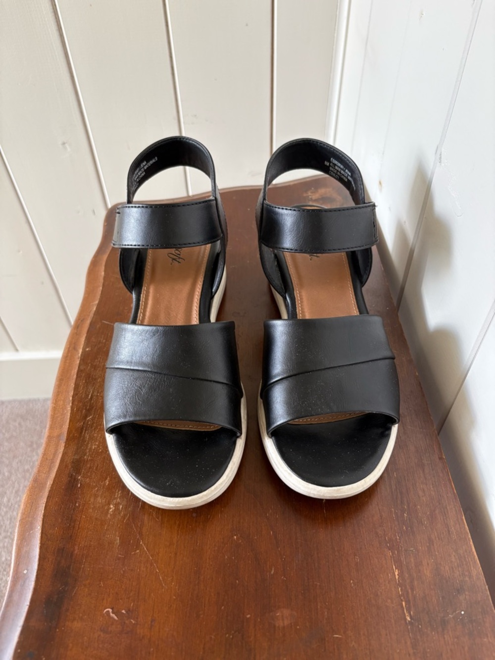 Women's Black Platform Sandals with Cushioned Footbed